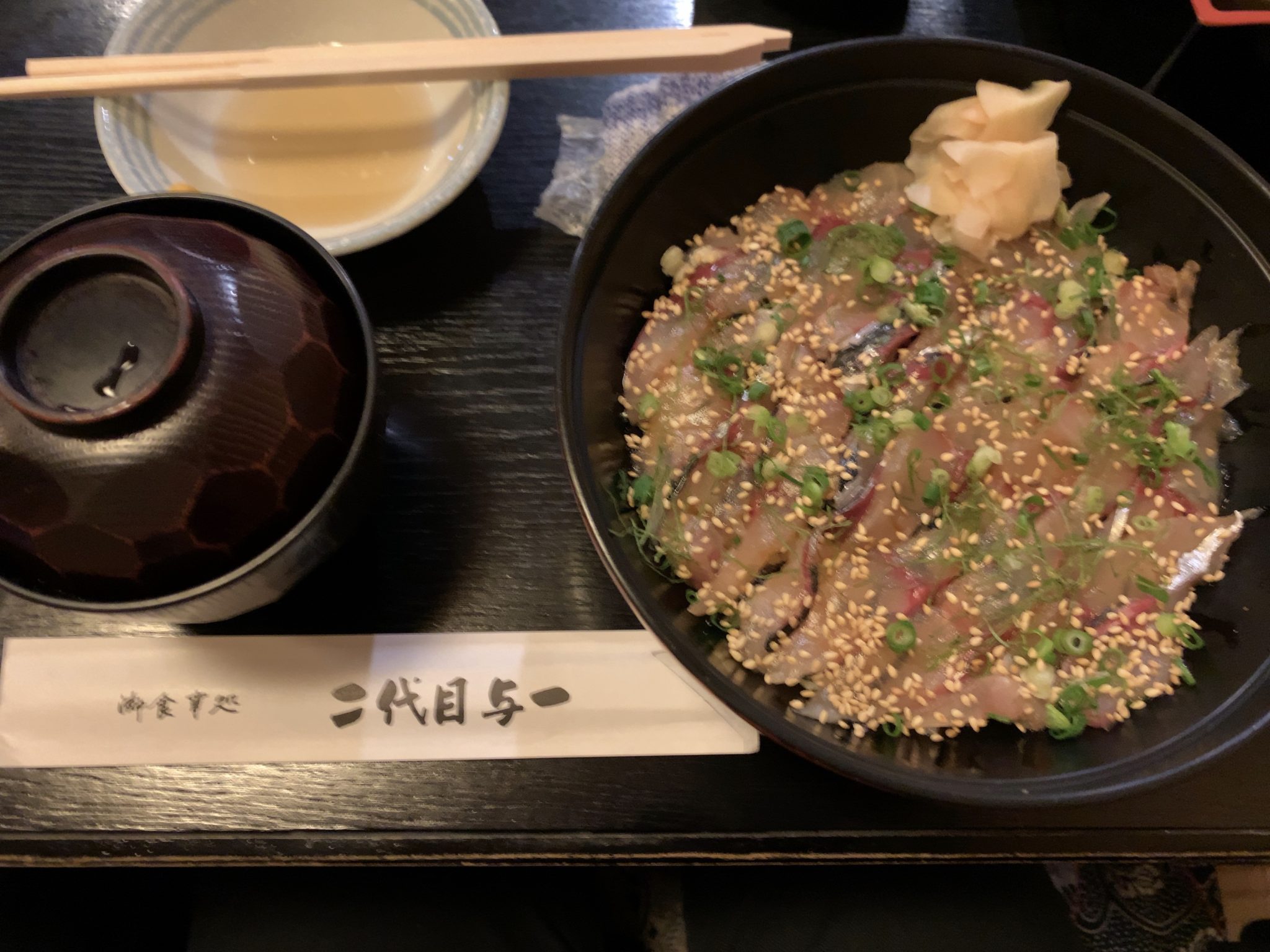 別府温泉で地獄めぐり！大分の名所で名物グルメをいただく